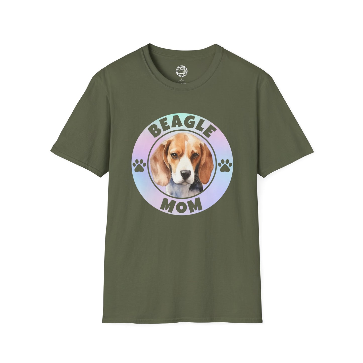 Green t-shirt with a beagle graphic and 'Beagle Mom' text on a white background